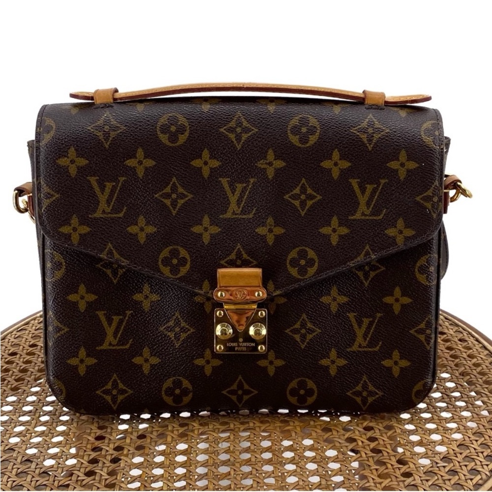 Louis Vuitton Pochette Métis